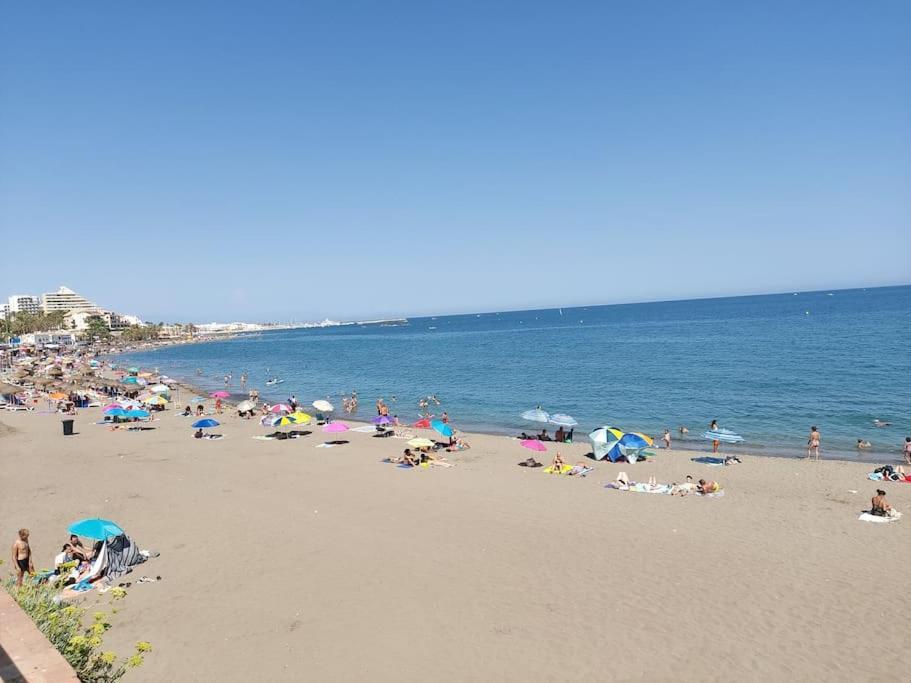 Lux. Frontbeach-Terrace. 5 Pools.Tv. 2 A.C.Netflix Benalmádena Exterior foto